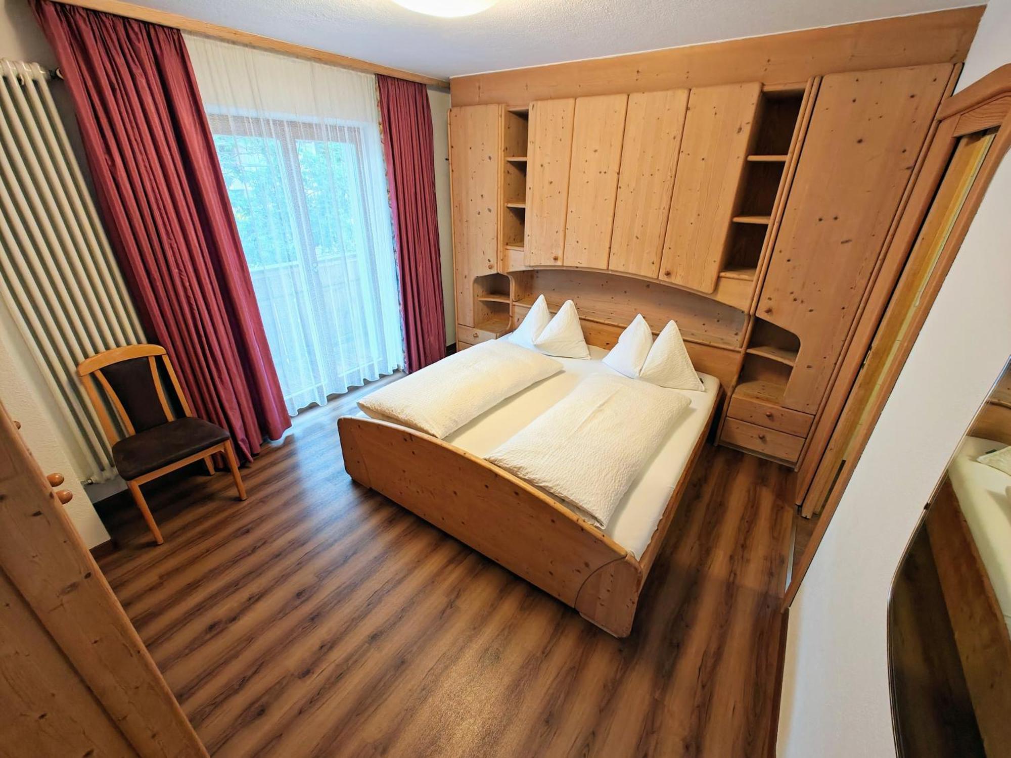 Apartments Brunella La Villa  Szoba fotó