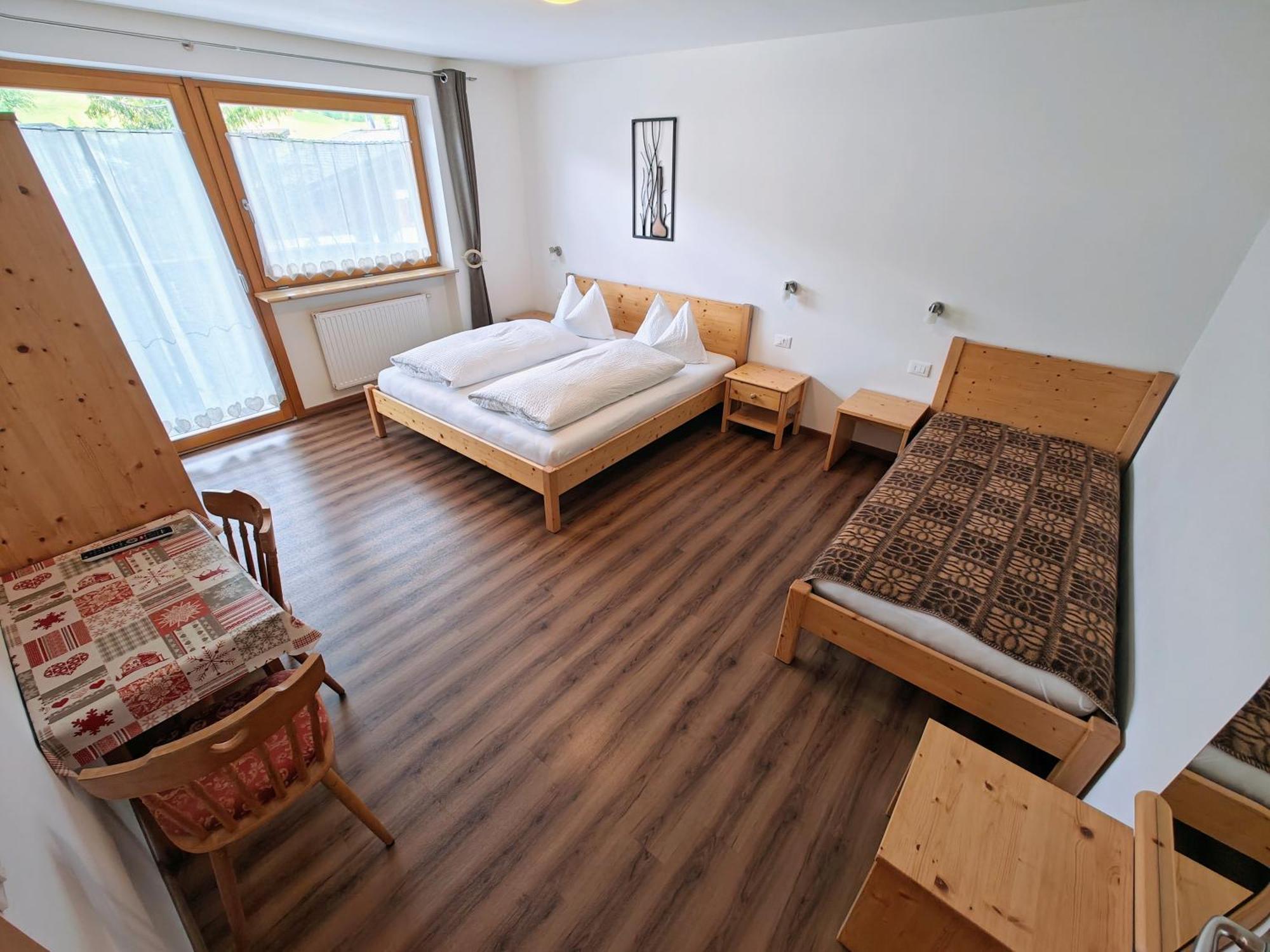 Apartments Brunella La Villa  Szoba fotó